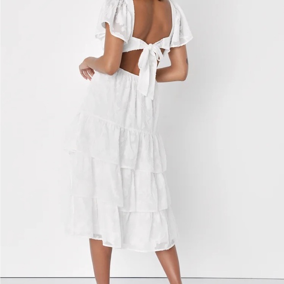 Lulu's White Tiered Floral Midi Dress Flutter Sleeves Tie Back Open Back Sz S - Picture 2 of 9